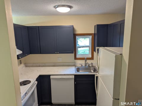 Tiny photo for 375 E Mitchell Avenue #375, Cheshire, CT 06410 (MLS # 24199029)