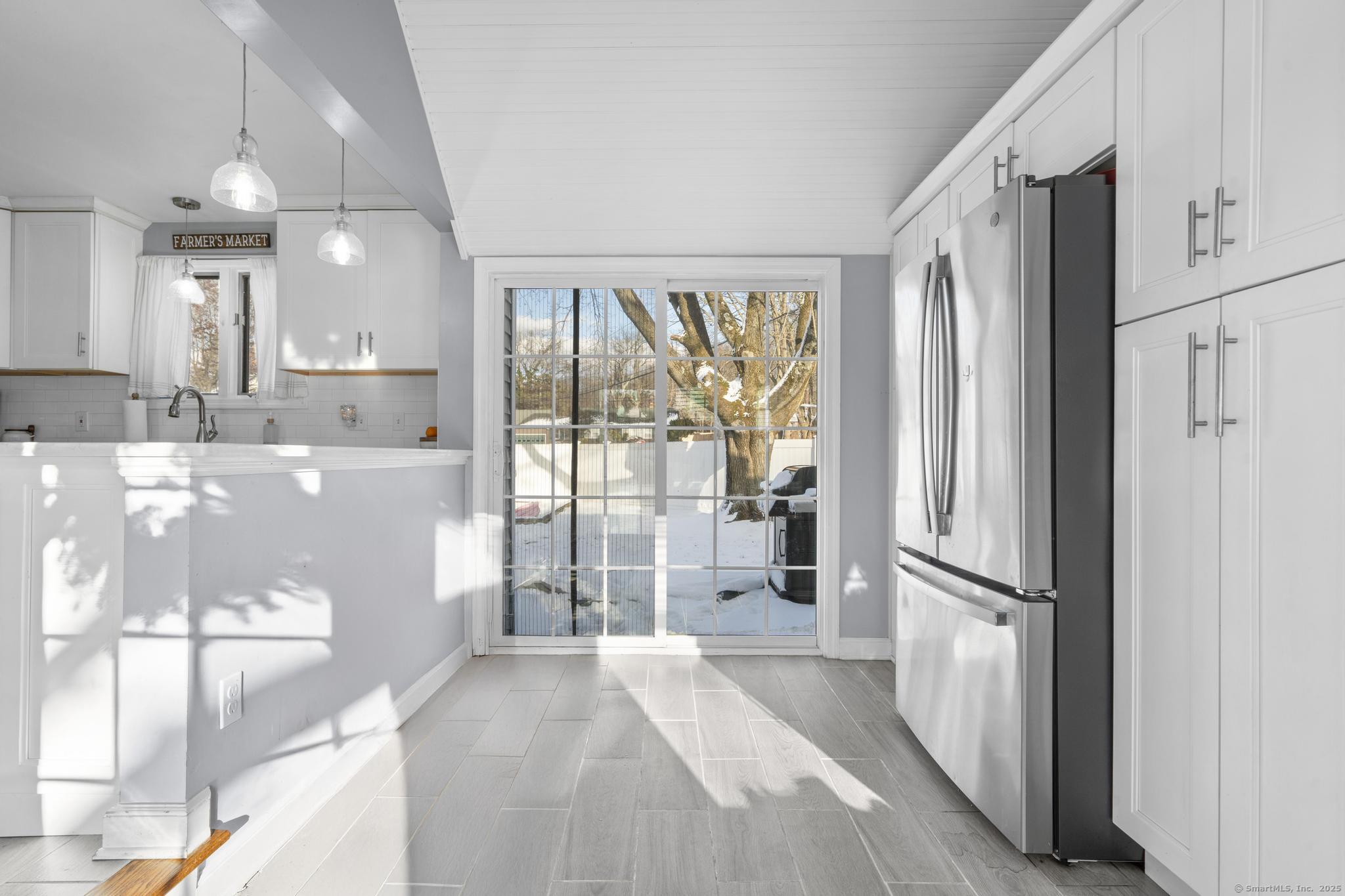 52 Meadows End Road, Milford, Connecticut image 28