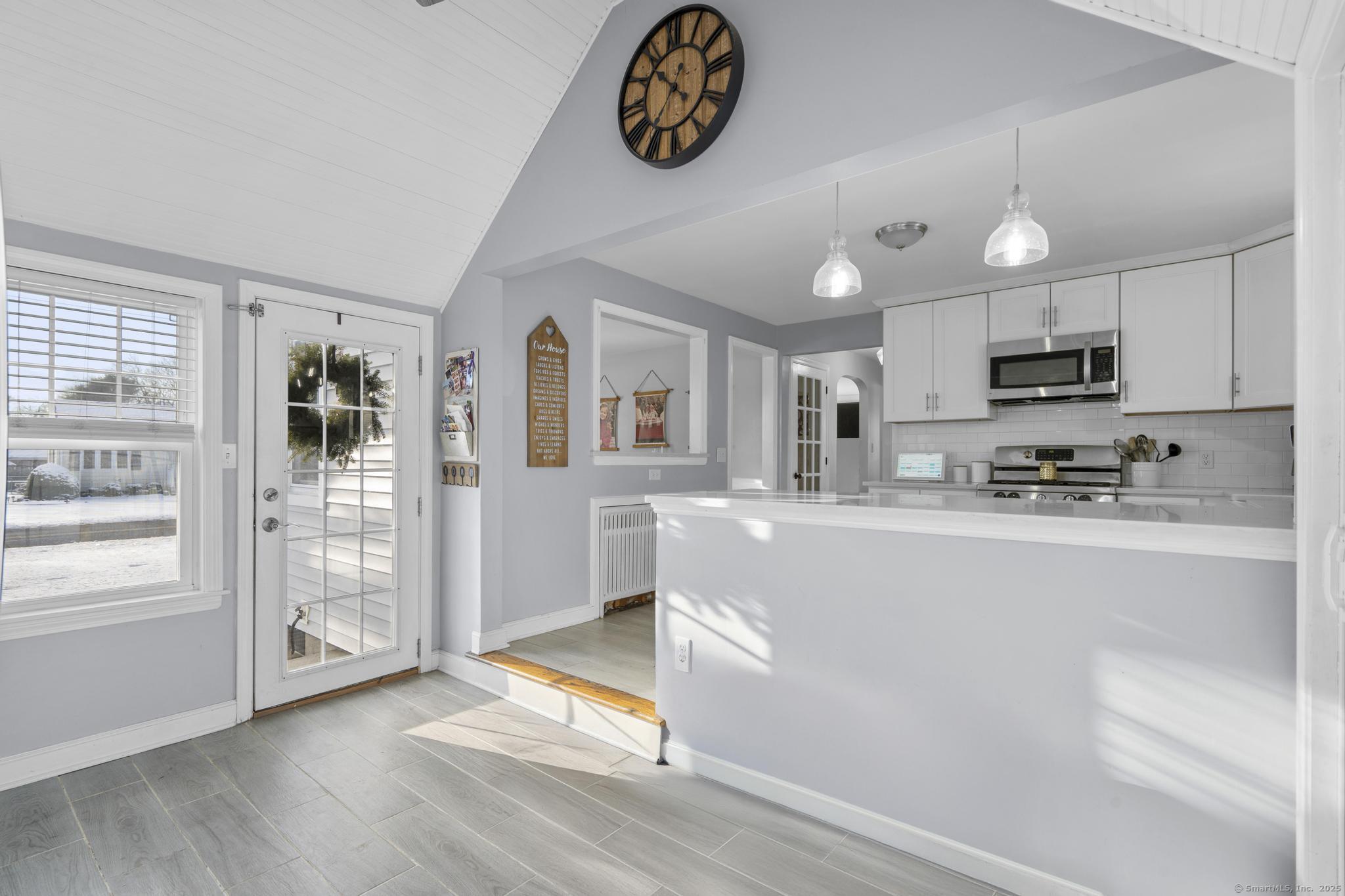 52 Meadows End Road, Milford, Connecticut image 31