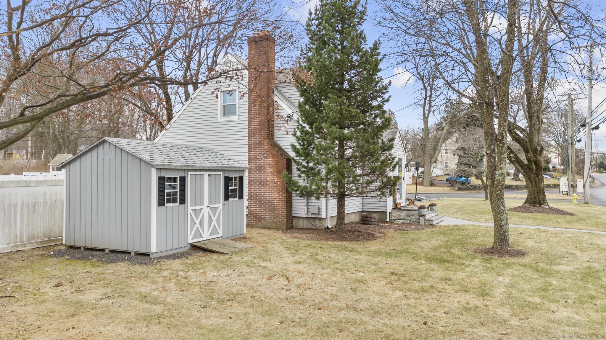 52 Meadows End Road, Milford, Connecticut image 3