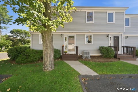 Condo For Sale - 59 Mallard Cove #59<br/> East Hampton, CT 06424