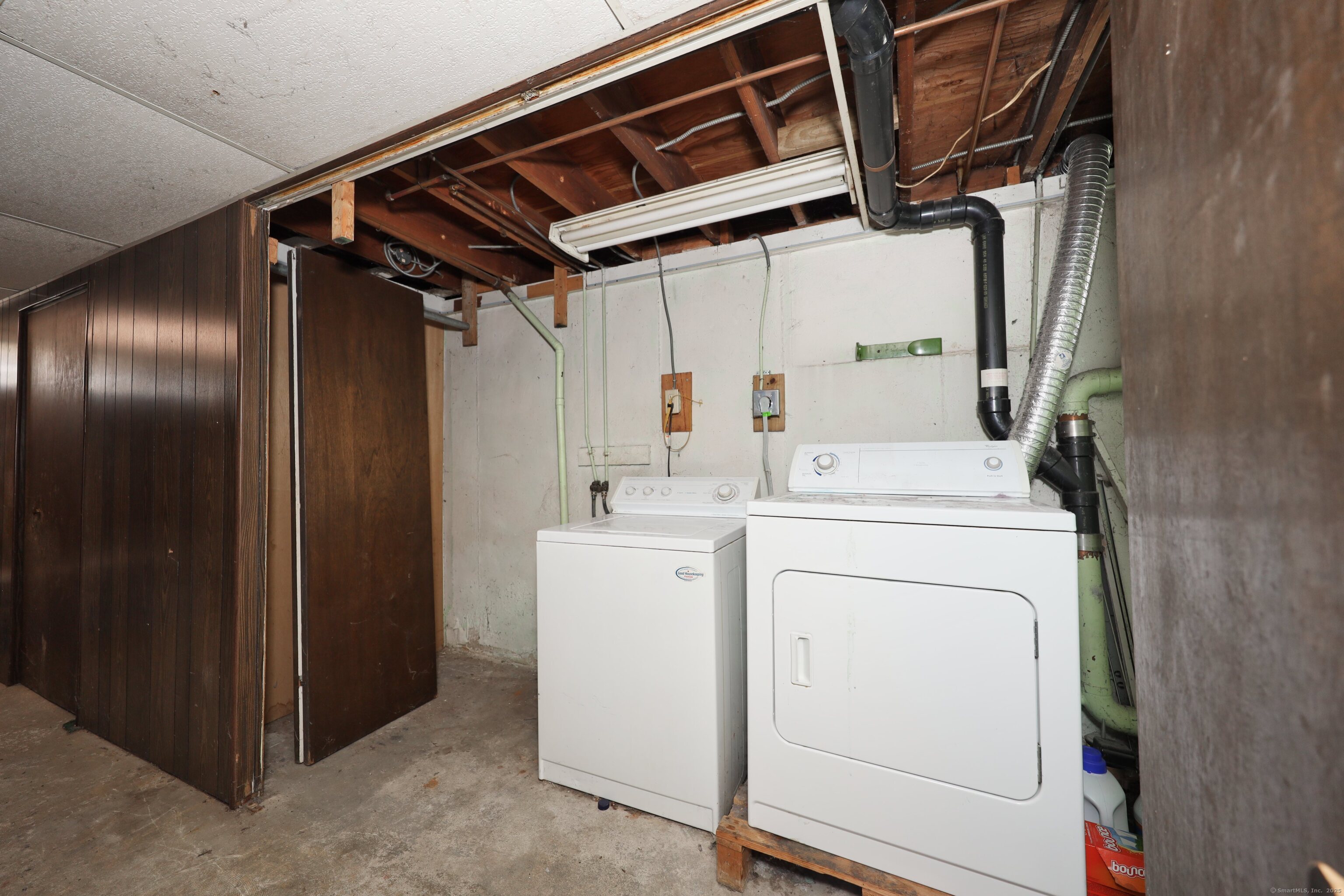 67 Emile Avenue, Watertown, Connecticut image 37