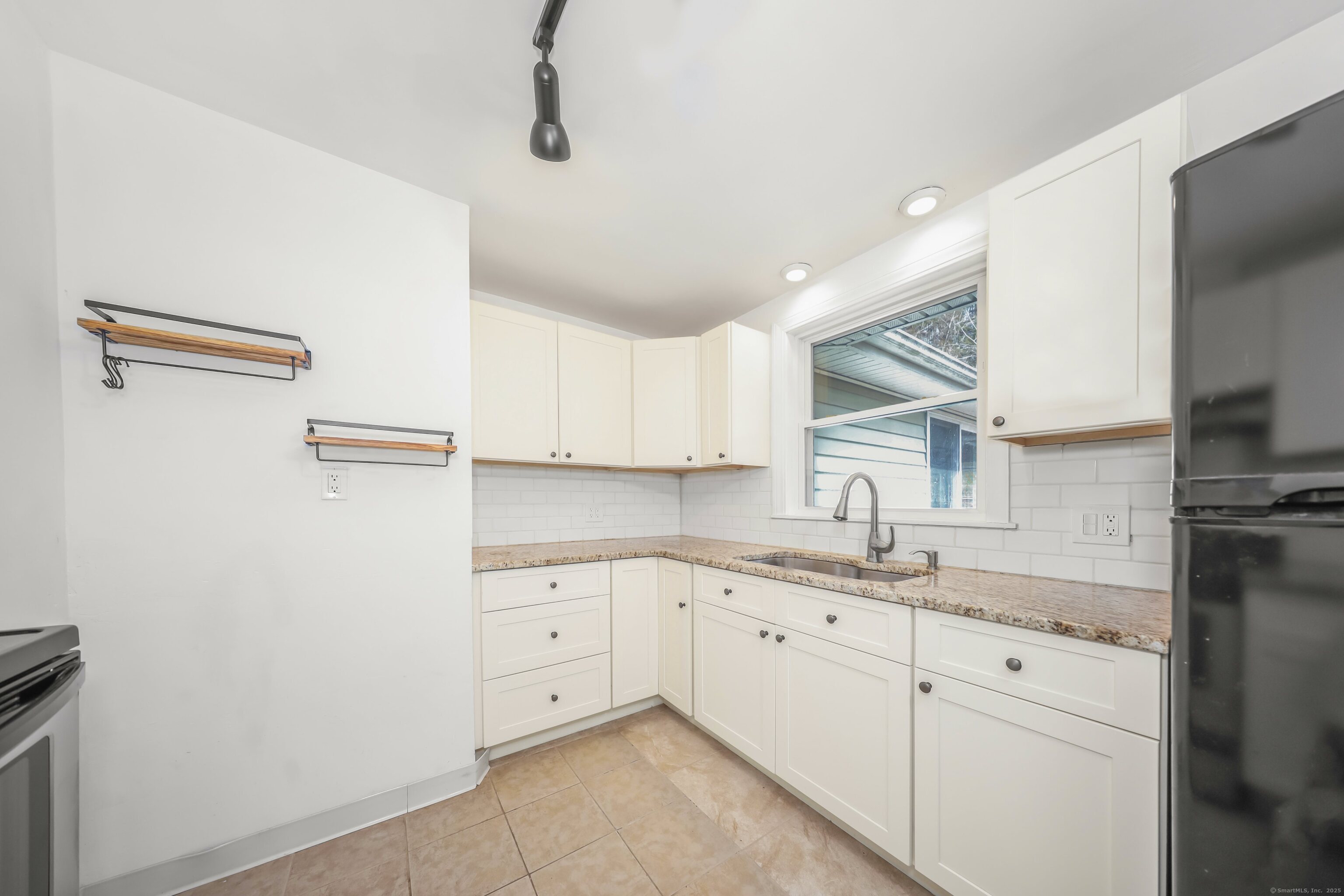 67 Emile Avenue, Watertown, Connecticut image 9