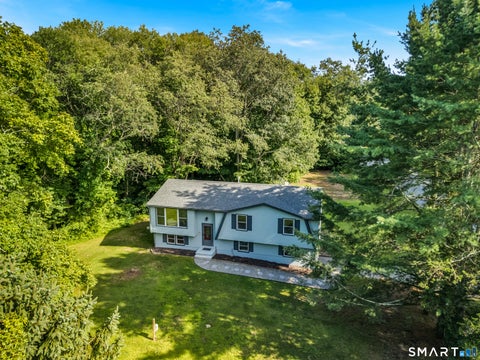 Homes For Sale - 1018 Grassy Hill Road<br/> New London County, Montville, CT 06370