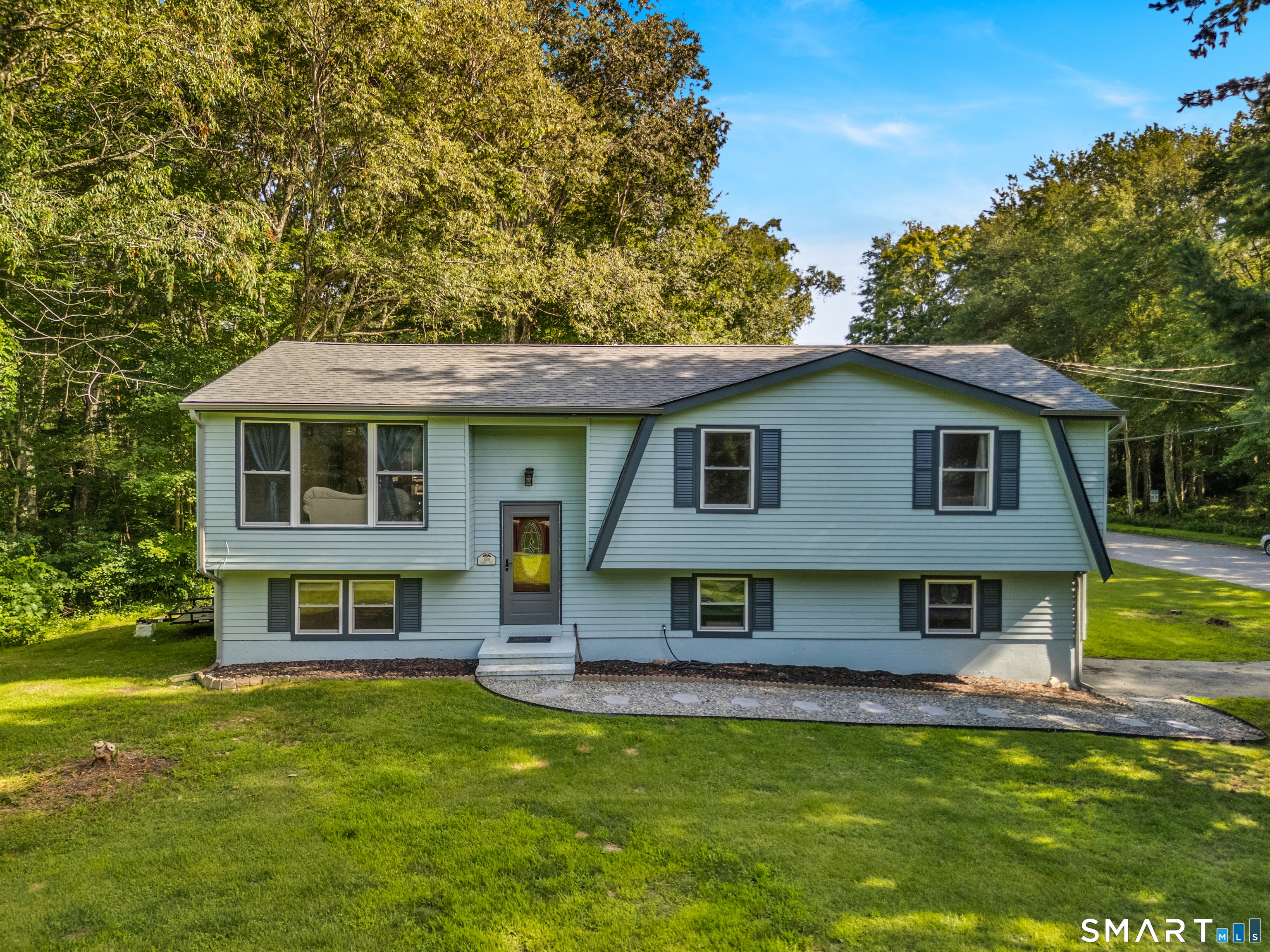 1018 Grassy Hill Road