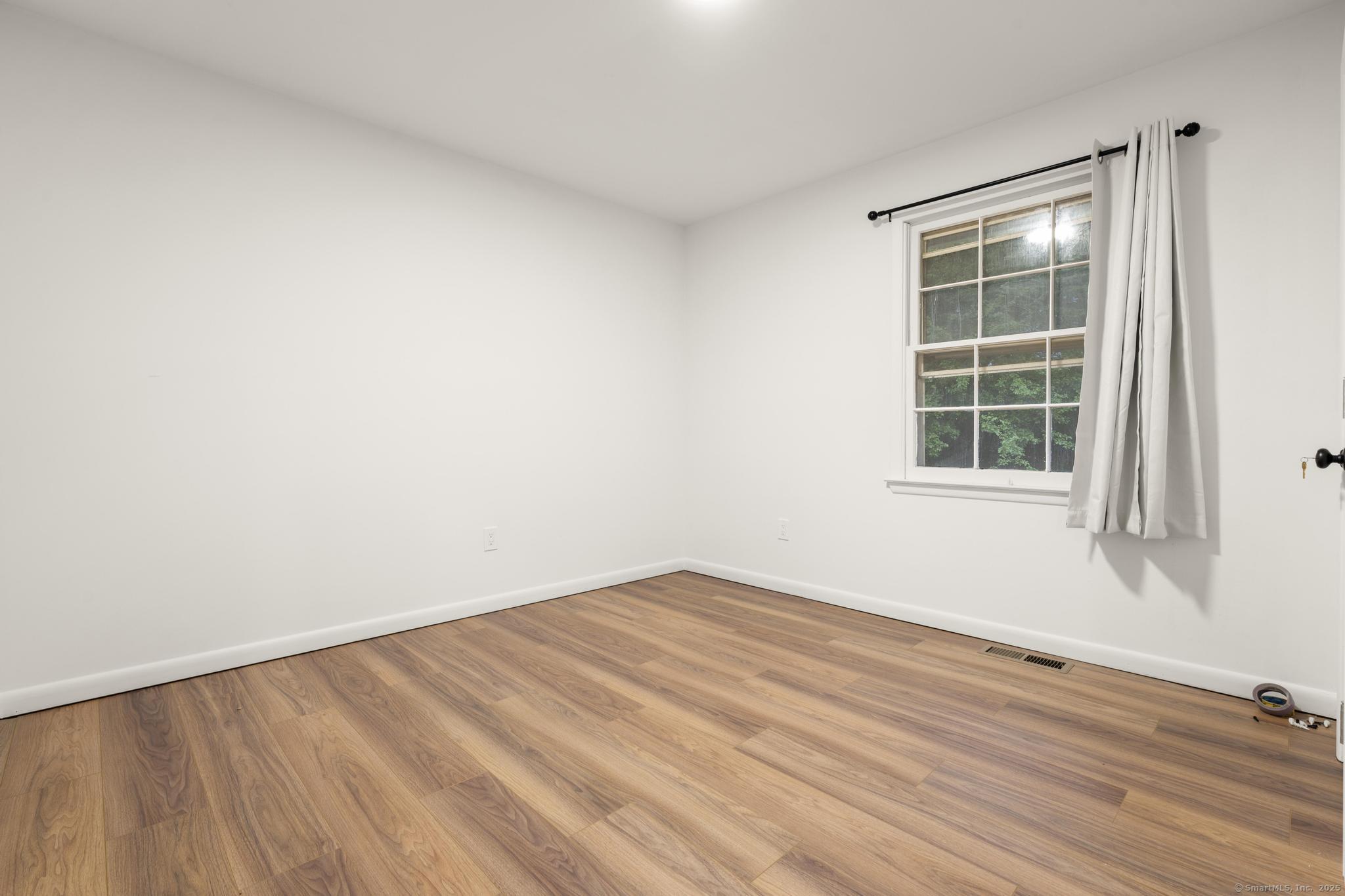 65 Celentano Drive, Naugatuck, Connecticut image 13