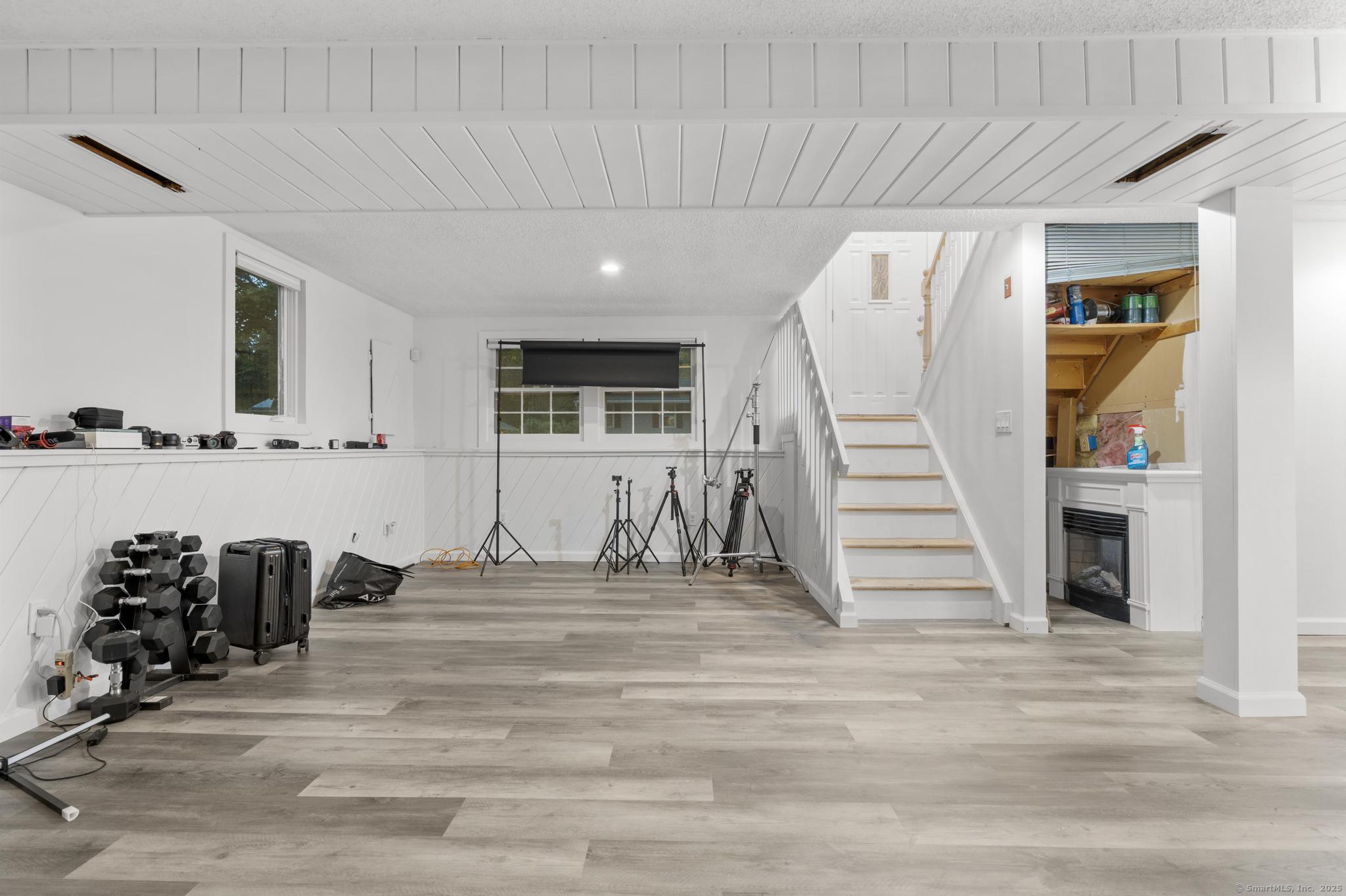 65 Celentano Drive, Naugatuck, Connecticut image 17