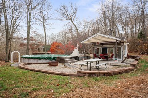 A home in Ledyard