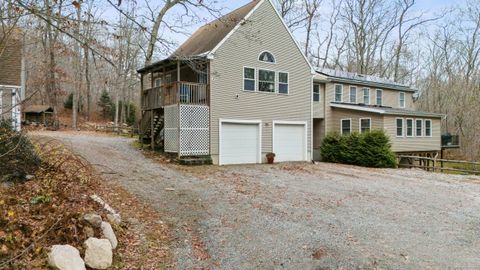 A home in Ledyard