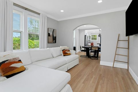 Photo of 137 Rock Spring Road, Stamford, CT 06906 (MLS # 24144250)