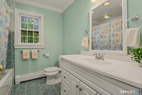 Tiny photo for 100 Holiday Road, Fairfield, CT 06825 (MLS # 24214143)