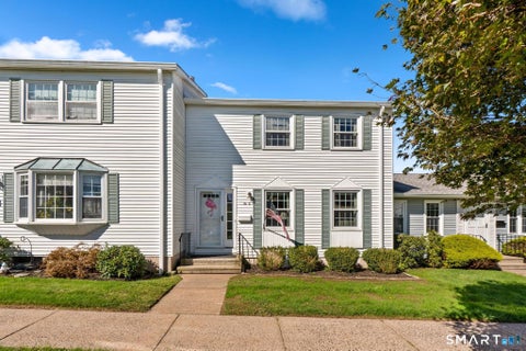 Photo of 16 Esquire Drive #E, Manchester, CT 06042 (MLS # 24207328)
