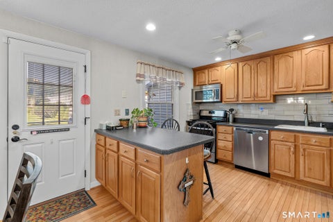 Tiny photo for 16 Esquire Drive #E, Manchester, CT 06042 (MLS # 24207328)