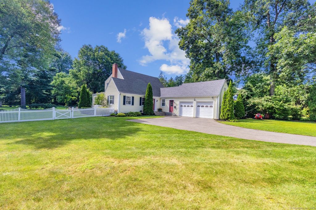 Photo of 223 N Main Street, West Hartford, CT 06107 (MLS # 24130867)
