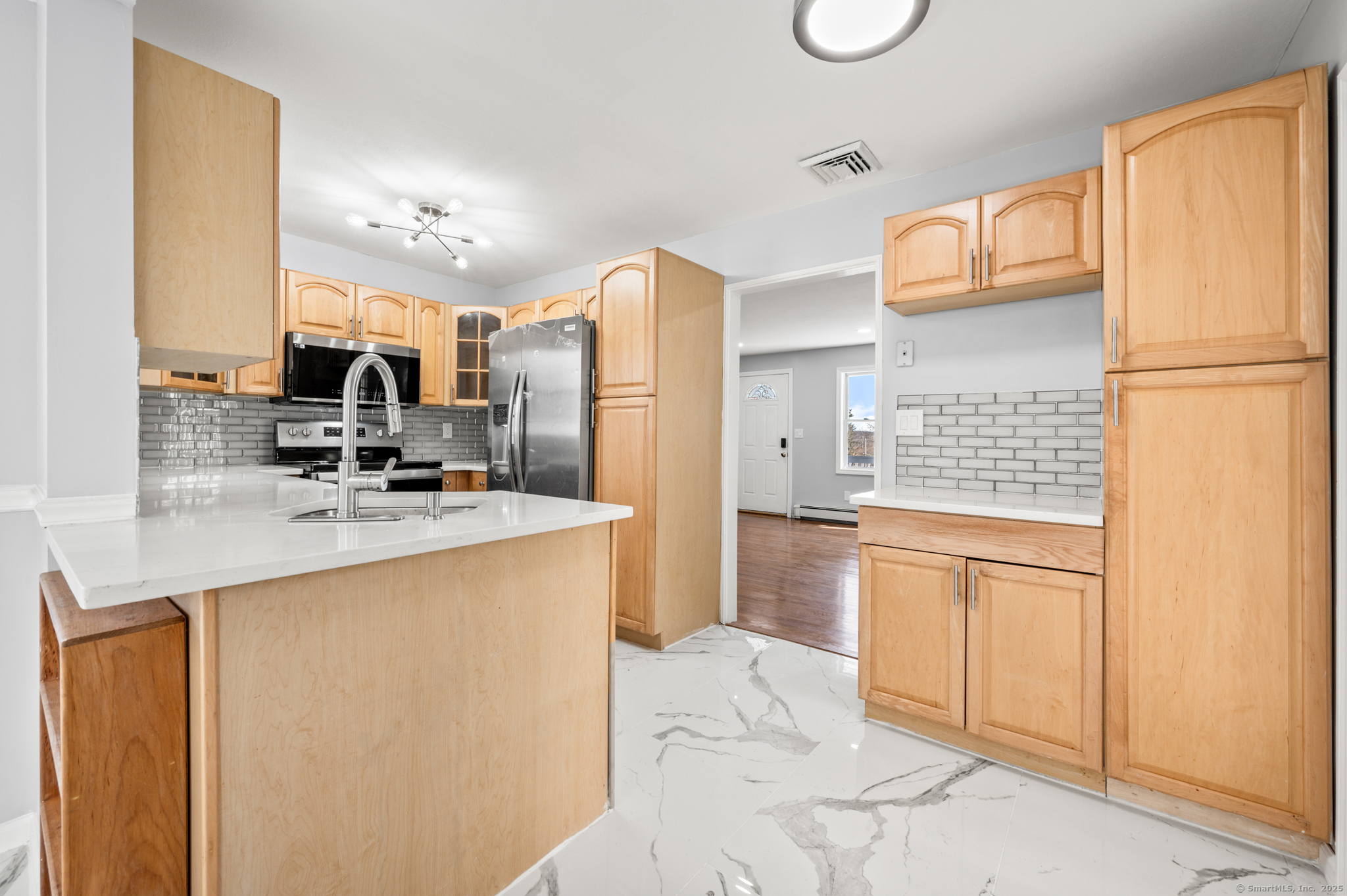 29 W Ridgeland Road, Wallingford, Connecticut image 12