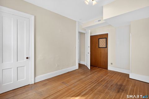 Tiny photo for 339 Willow Street #2, New Haven, CT 06511 (MLS # 24163435)