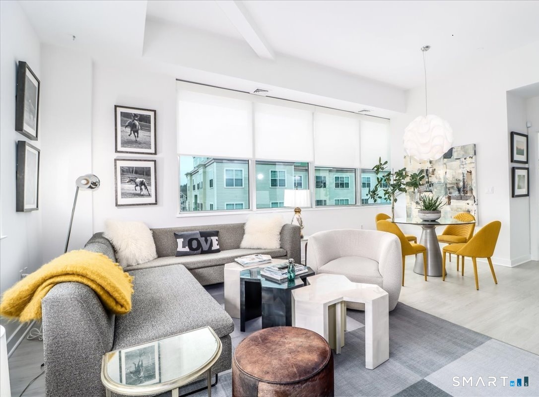 1515 Summer Street 407