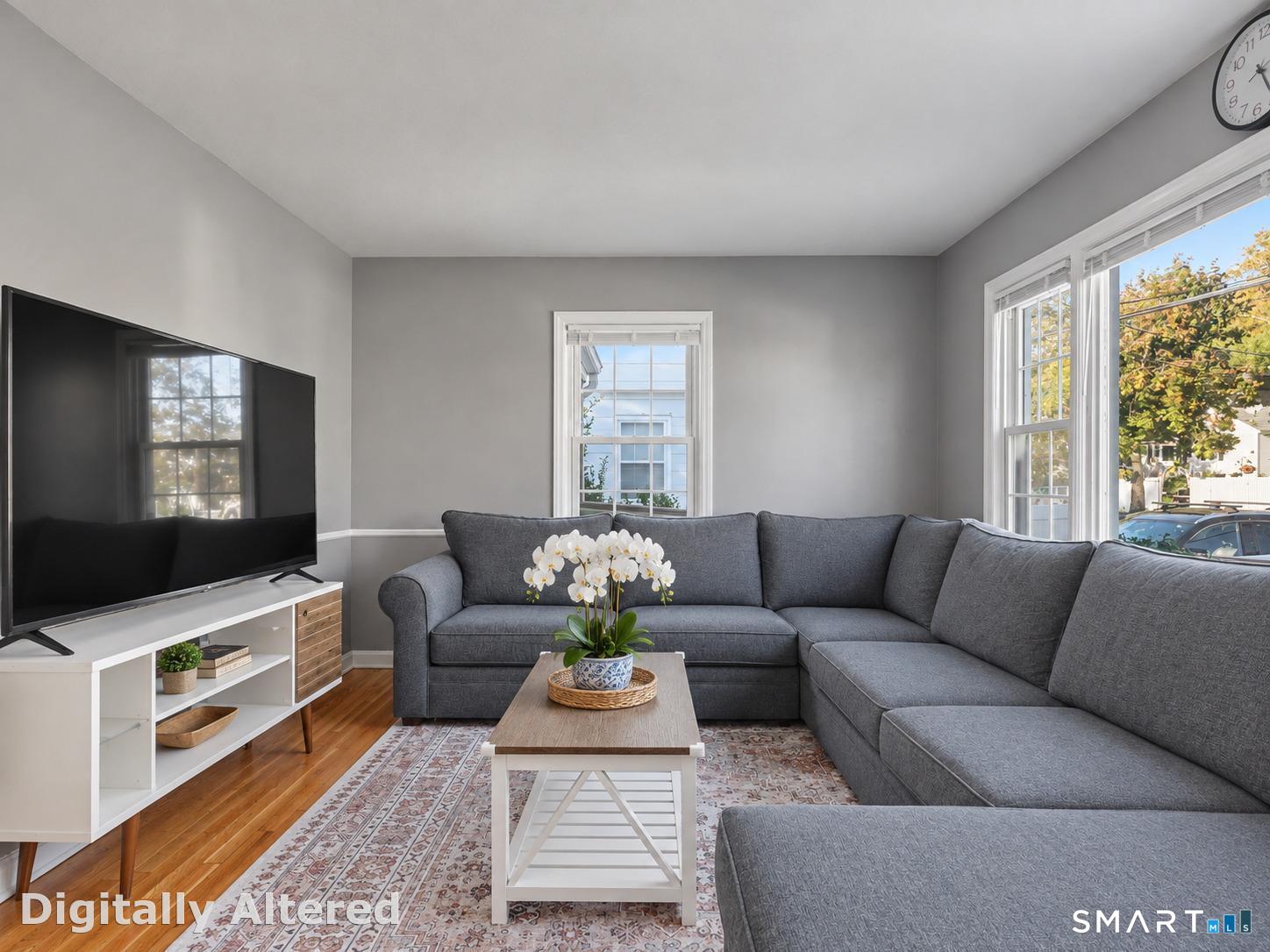 21 Van Buskirk Avenue