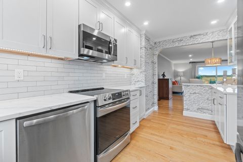 Tiny photo for 100 Dudley Avenue #D20, Old Saybrook, CT 06475 (MLS # 24134455)