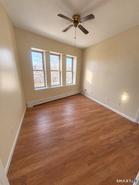 Tiny photo for 1804 Barnum Avenue #5, Bridgeport, CT 06610 (MLS # 24213029)