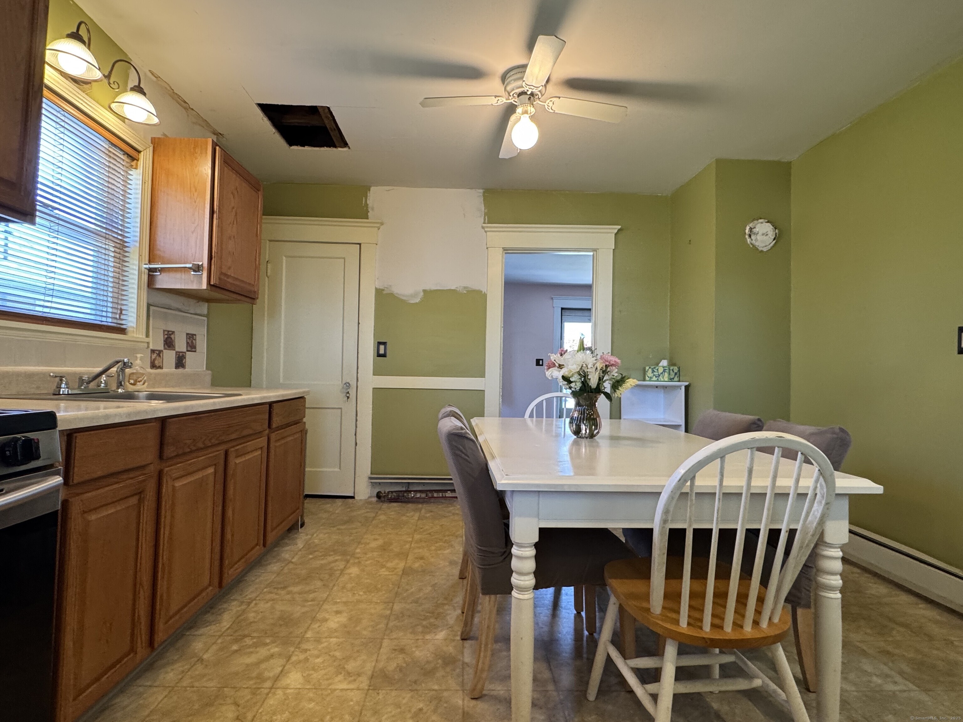 33 E Brown Street, West Haven, Connecticut image 17