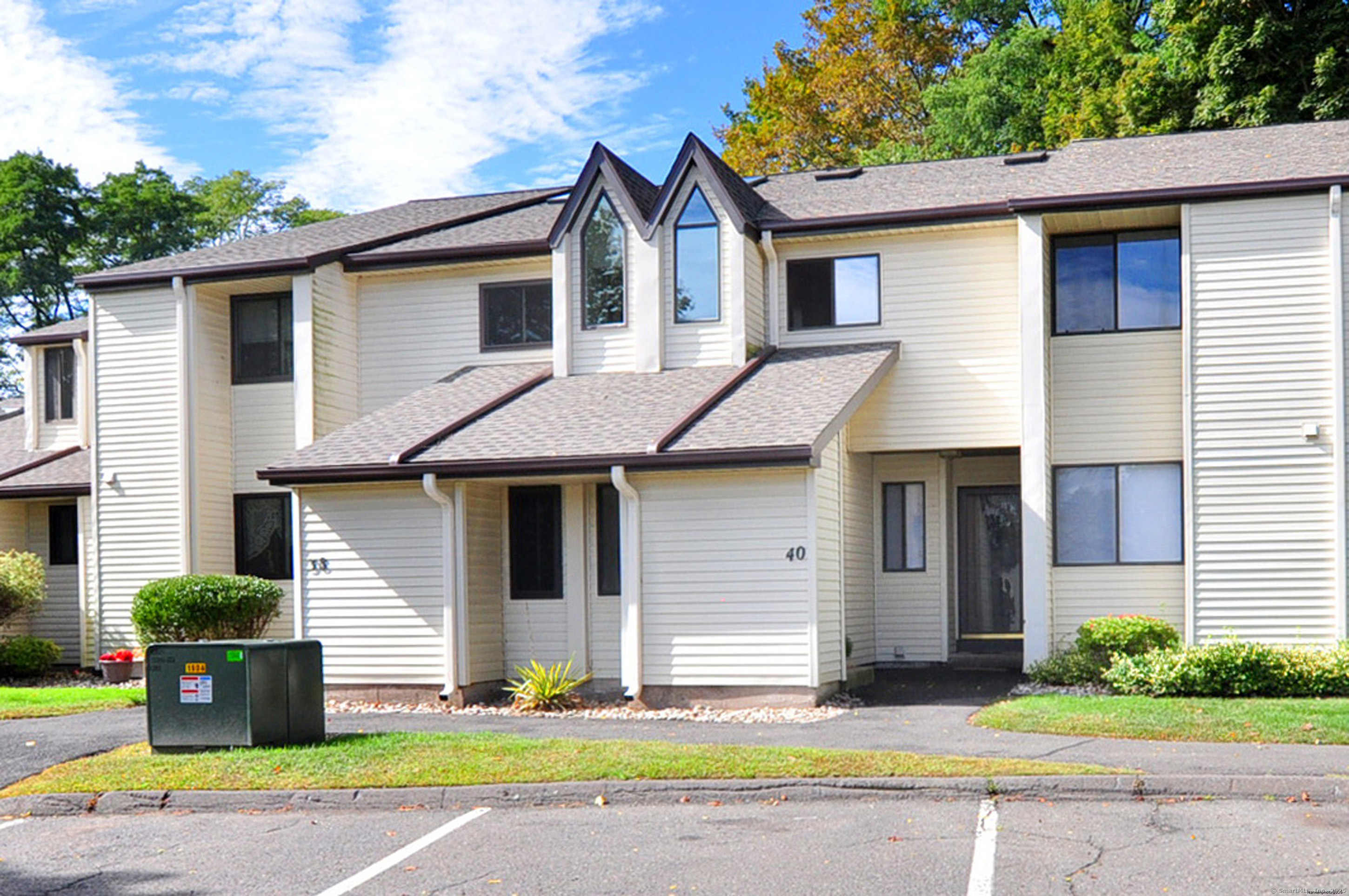 40 Simsbury Landing 40