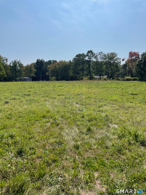 Tiny photo for 102 N Maple Street #6B, Enfield, CT 06082 (MLS # 24186808)