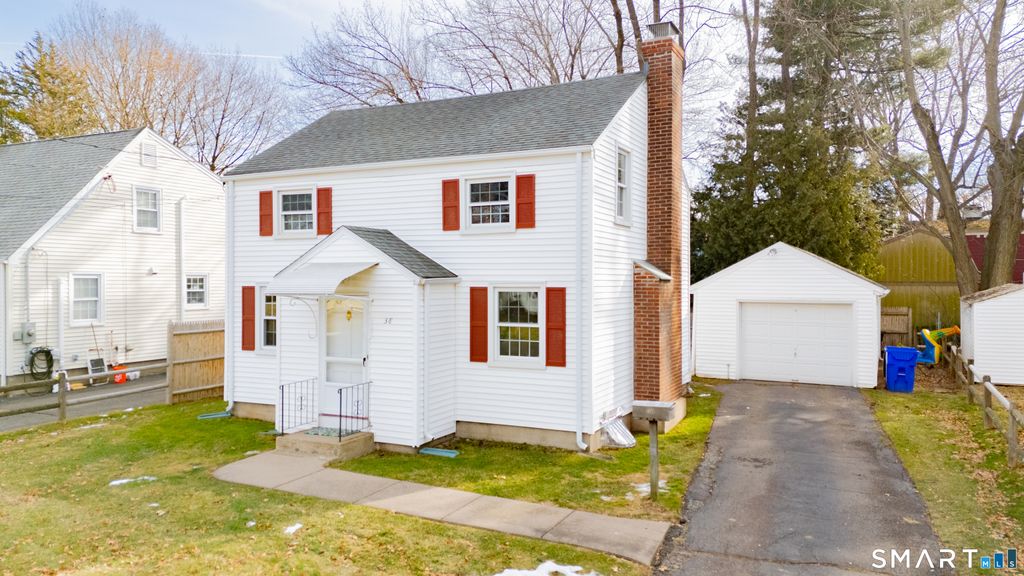 Photo of 38 Wheeler Road, Wethersfield, CT 06109 (MLS # 24148856)