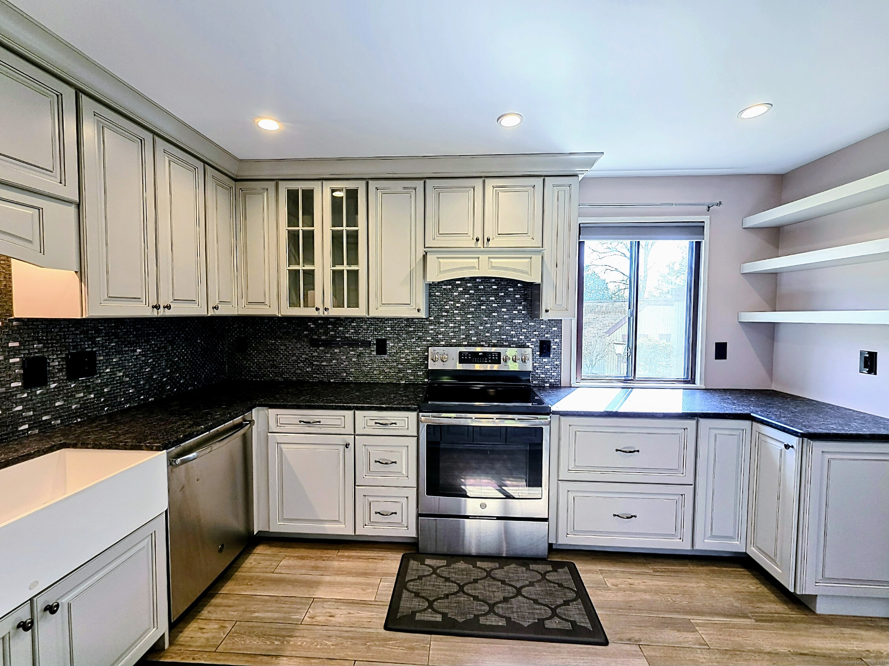 664C Heritage Village, Southbury, Connecticut image 2