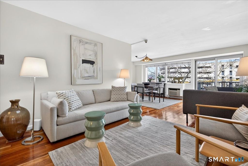 Photo of 100 York Street #5D, New Haven, CT 06511 (MLS # 24158116)