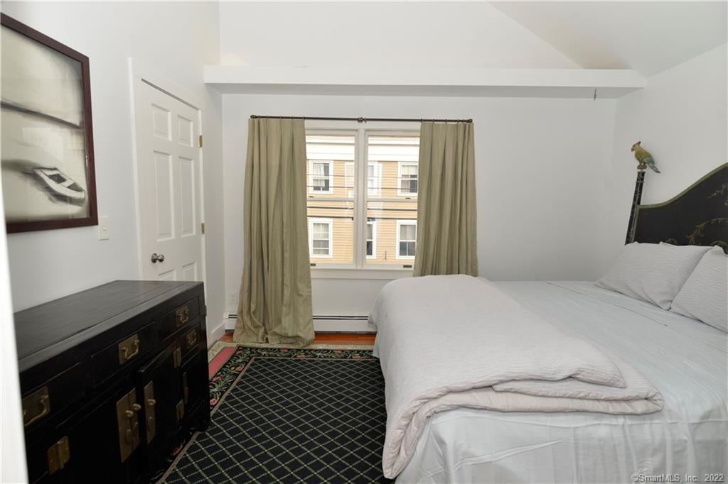 Stonington, Connecticut 06378, United States, 4 Bedrooms Bedrooms, ,4 BathroomsBathrooms,Residential,Active,120263