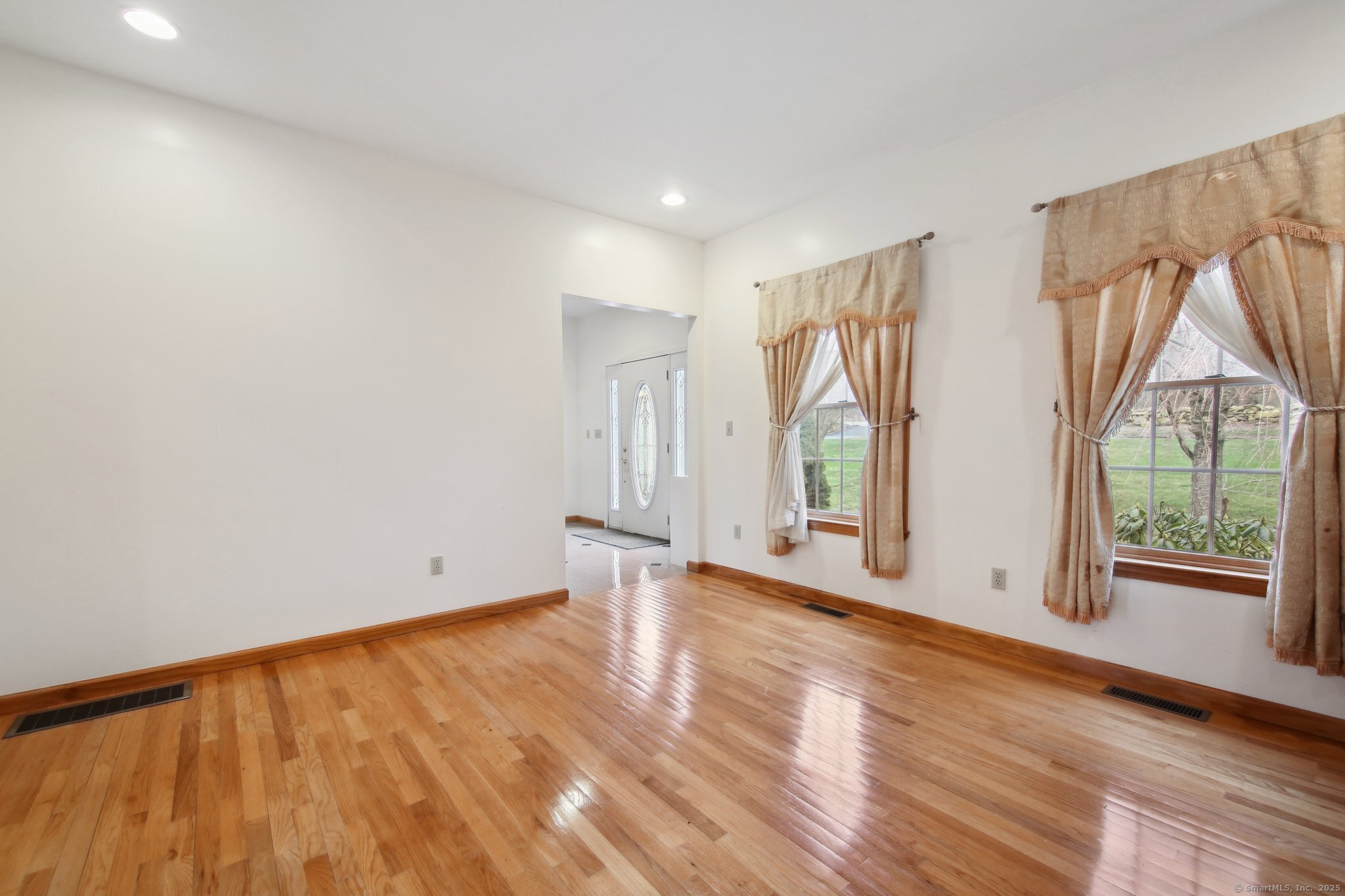 183 N Wawecus Hill Road, Norwich, Connecticut image 13