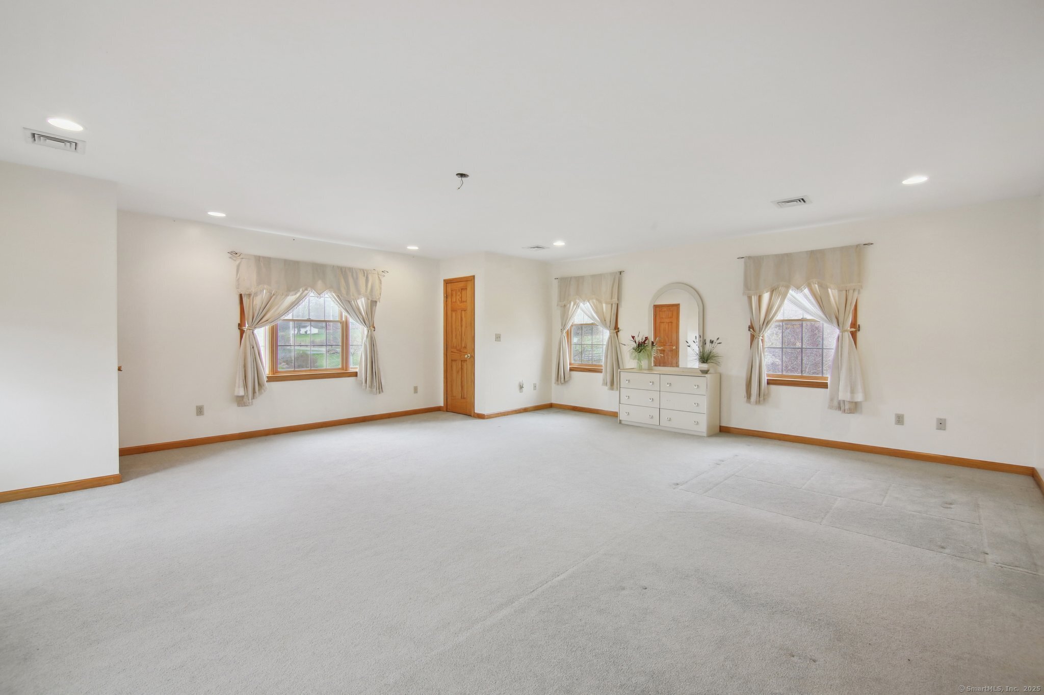183 N Wawecus Hill Road, Norwich, Connecticut image 20