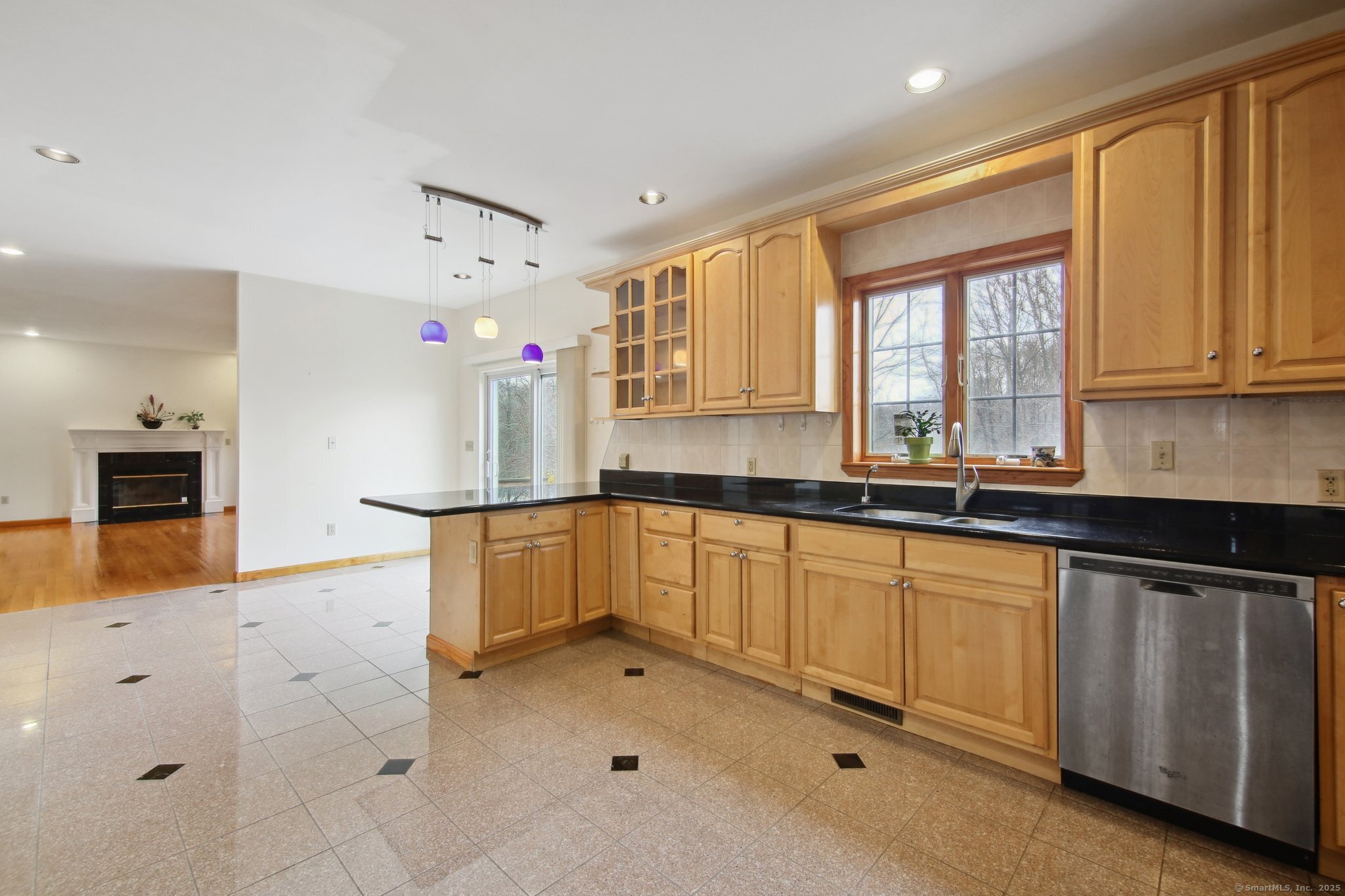 183 N Wawecus Hill Road, Norwich, Connecticut image 6