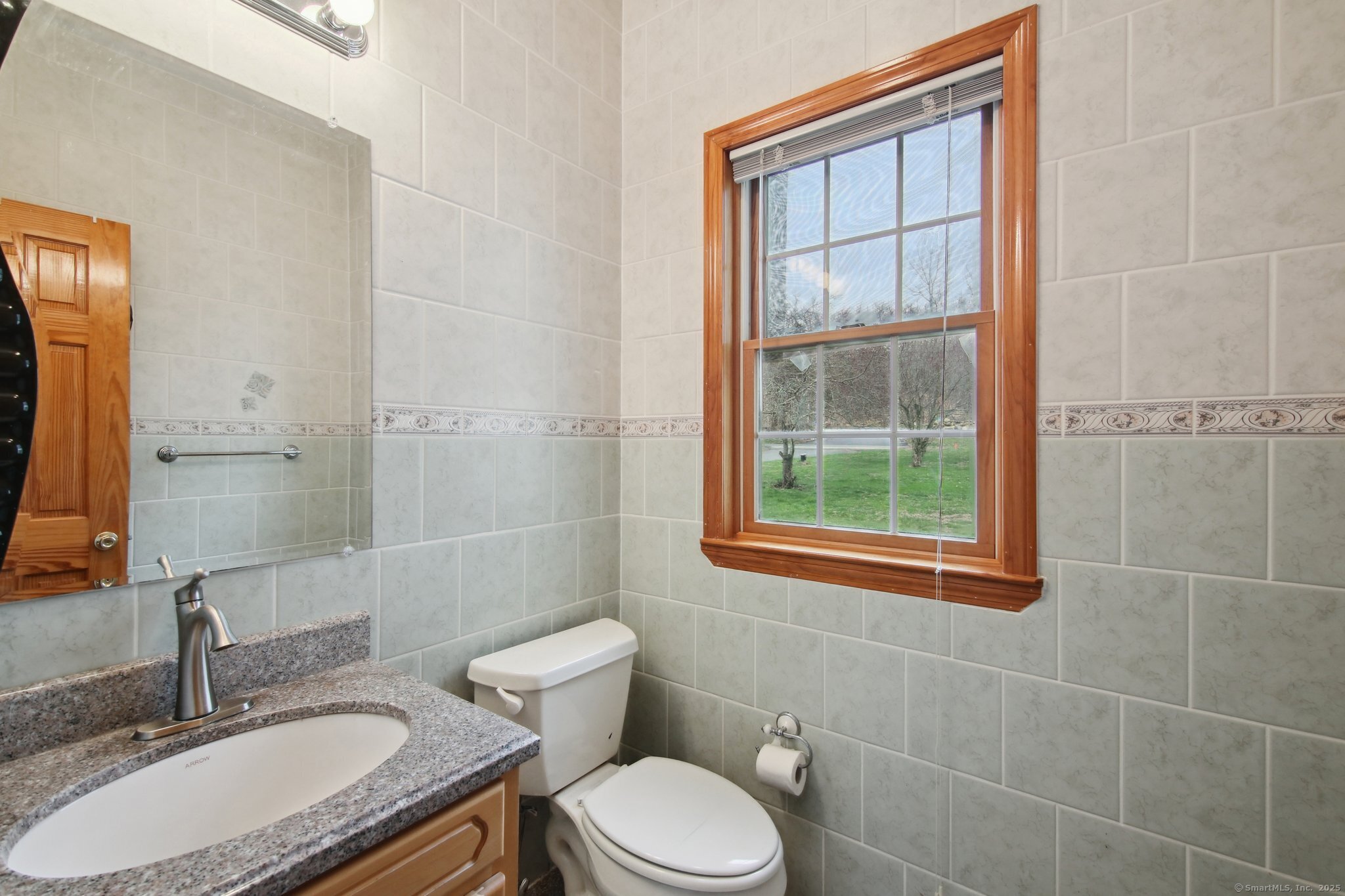 183 N Wawecus Hill Road, Norwich, Connecticut image 14
