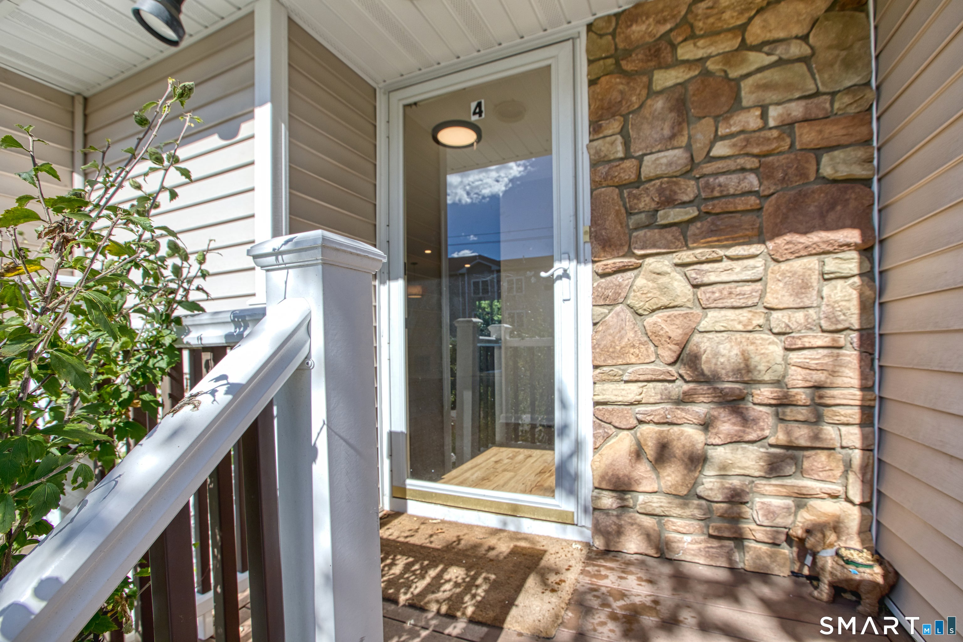 328 Booth Place