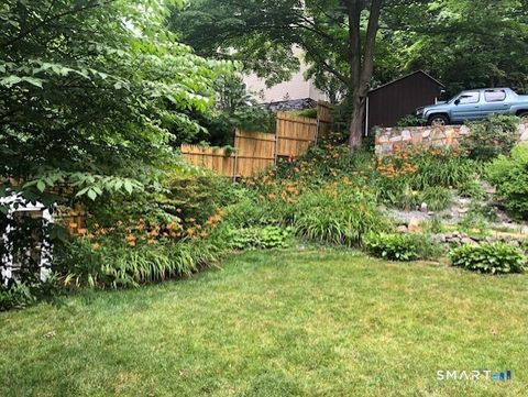 Tiny photo for 301 Steinmann Avenue, Middlebury, CT 06762 (MLS # 24167075)