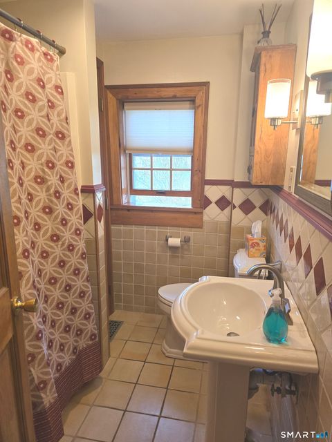 Tiny photo for 301 Steinmann Avenue, Middlebury, CT 06762 (MLS # 24167075)