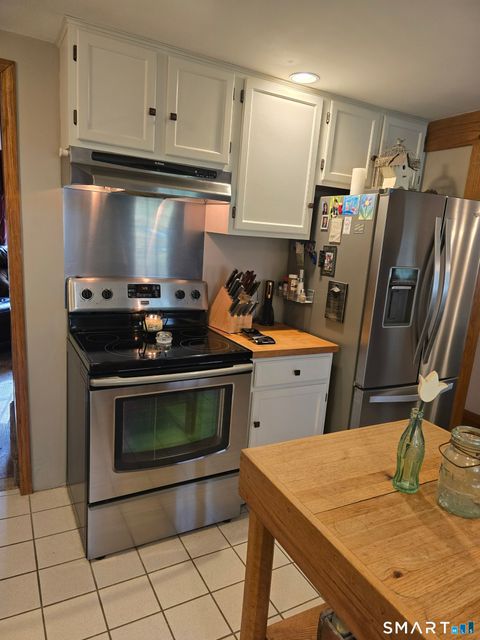 Tiny photo for 301 Steinmann Avenue, Middlebury, CT 06762 (MLS # 24167075)