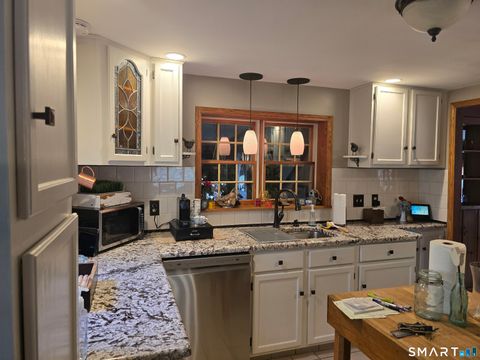 Tiny photo for 301 Steinmann Avenue, Middlebury, CT 06762 (MLS # 24167075)