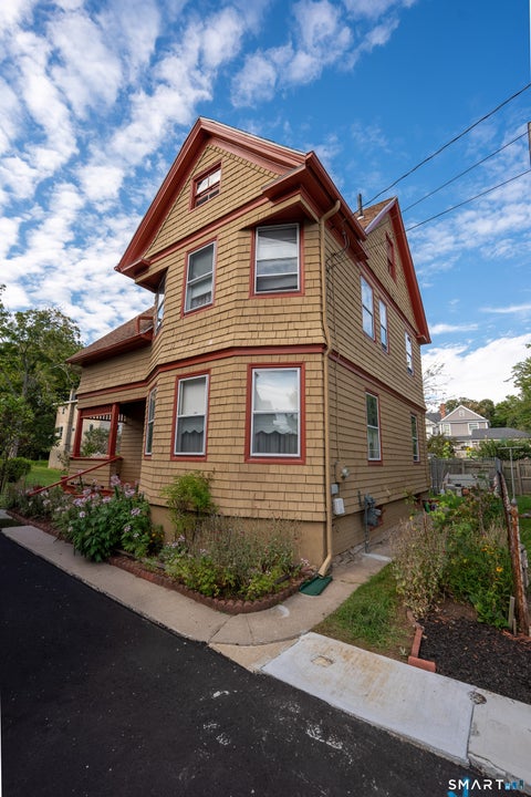 Tiny photo for 17 Borodell Place, New London, CT 06320 (MLS # 24205111)