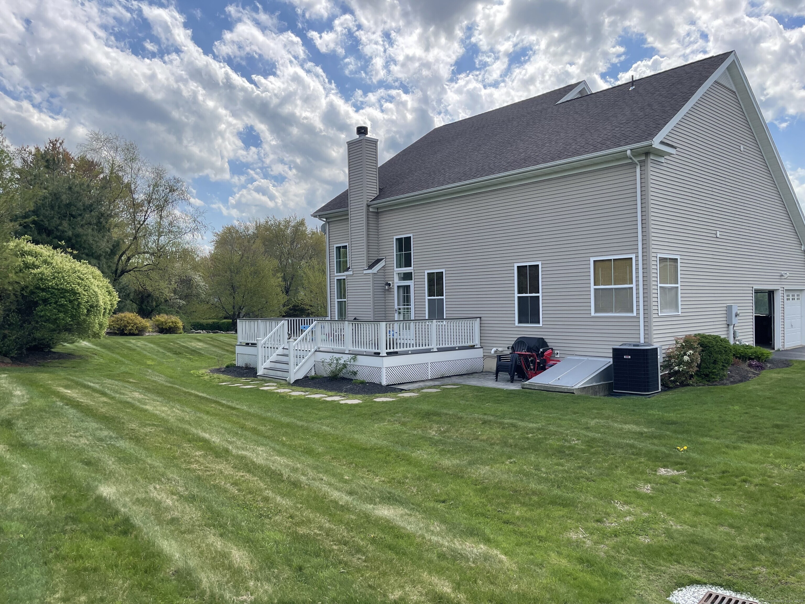 15 Brookside Drive 15