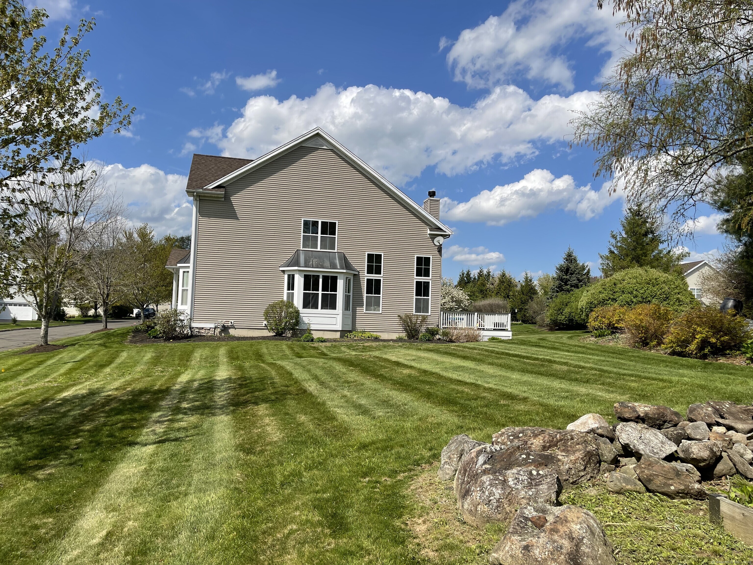 15 Brookside Drive 15