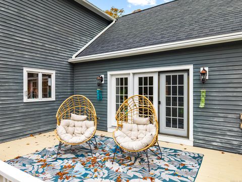 Tiny photo for 37 Quail Run, Madison, CT 06443 (MLS # 24142088)