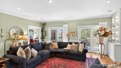 Tiny photo for 4 Thistle Hollow #4, Avon, CT 06001 (MLS # 24165297)