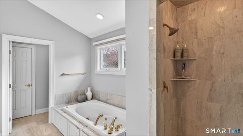 Tiny photo for 4 Thistle Hollow #4, Avon, CT 06001 (MLS # 24165297)