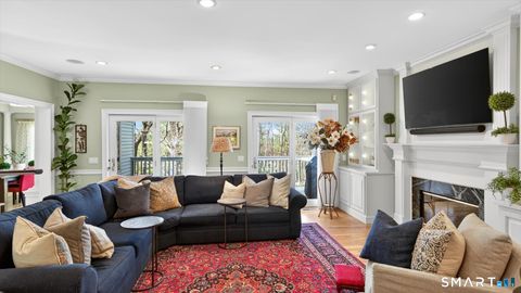 Tiny photo for 4 Thistle Hollow #4, Avon, CT 06001 (MLS # 24165297)