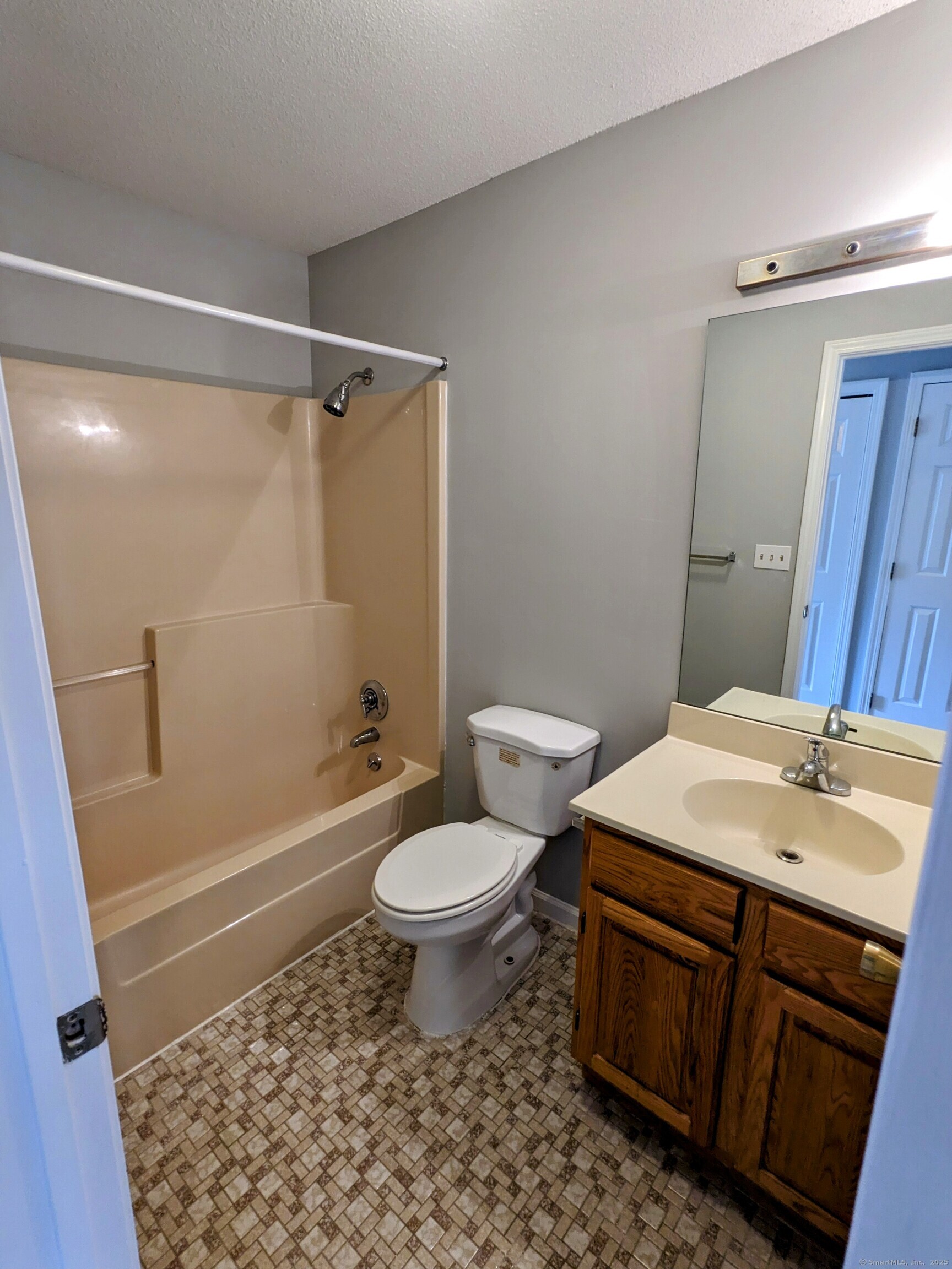 196 New Haven Avenue #218, Derby, Connecticut image 11