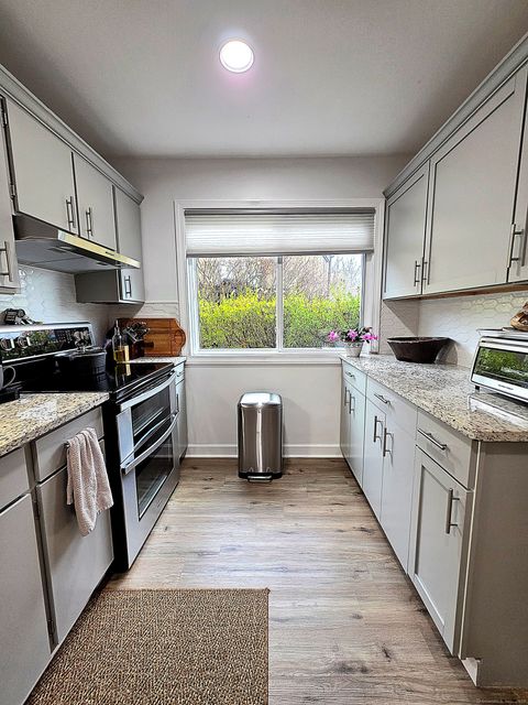 Tiny photo for 60 Heritage Village #B, Southbury, CT 06488 (MLS # 24137022)