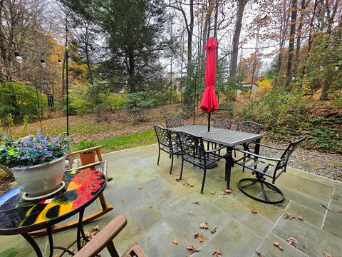 Tiny photo for 60 Heritage Village #B, Southbury, CT 06488 (MLS # 24137022)